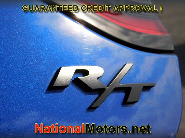 Dodge Charger Vehicle Full-screen Gallery Image 07