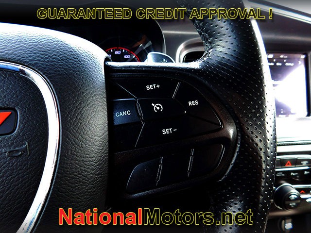 Dodge Charger Vehicle Full-screen Gallery Image 22