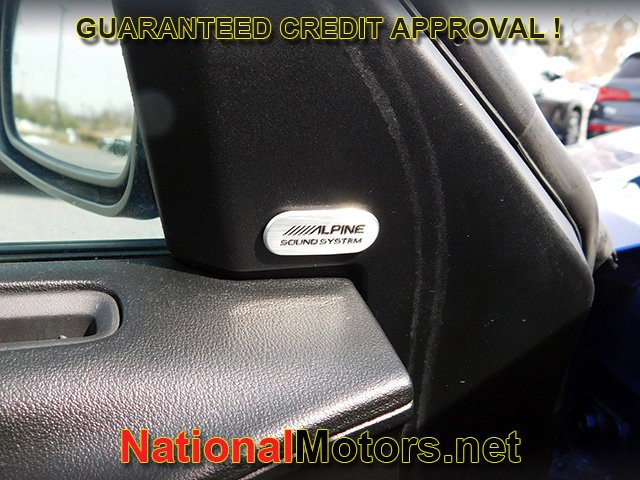 Dodge Charger Vehicle Full-screen Gallery Image 26