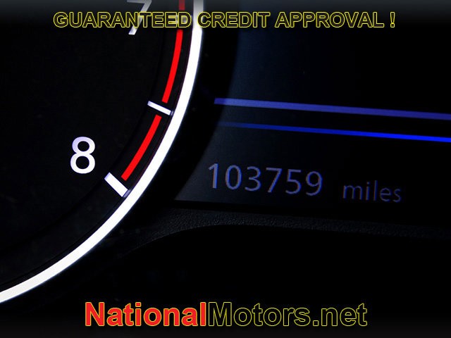 Nissan Sentra Vehicle Full-screen Gallery Image 16