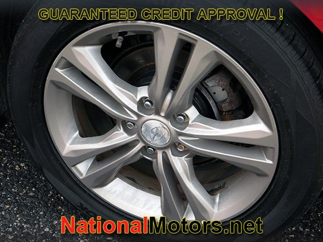 Hyundai Sonata Vehicle Full-screen Gallery Image 05