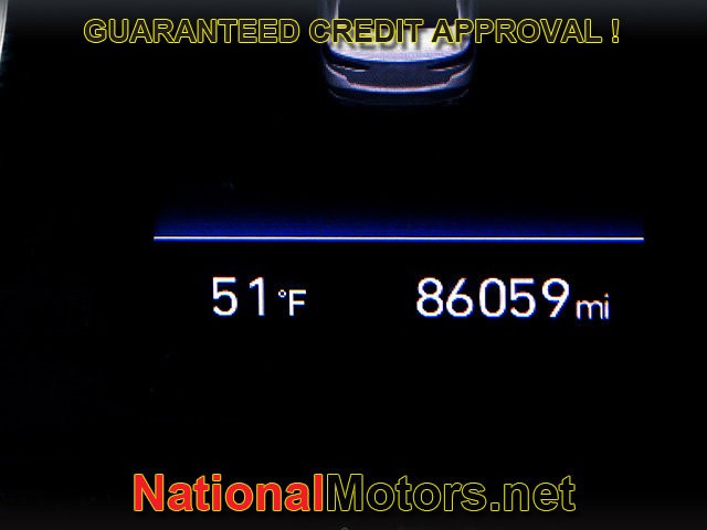 Hyundai Sonata Vehicle Full-screen Gallery Image 17