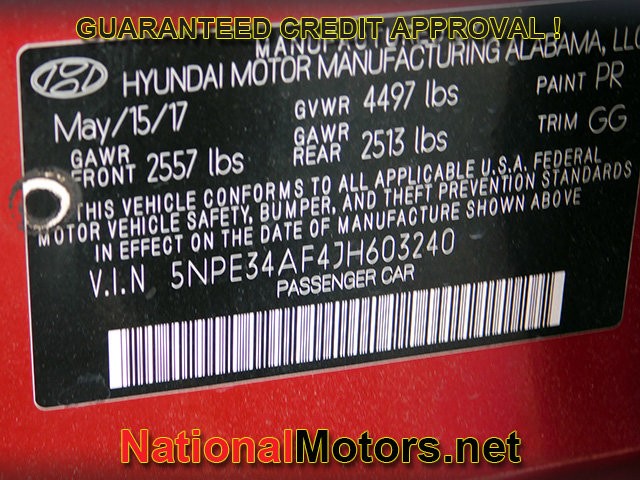 Hyundai Sonata Vehicle Full-screen Gallery Image 19