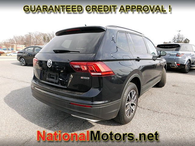 Volkswagen Tiguan Vehicle Full-screen Gallery Image 04