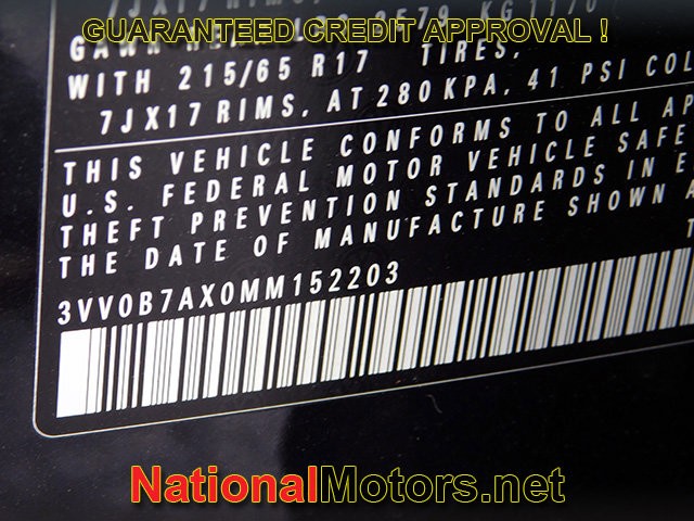 Volkswagen Tiguan Vehicle Full-screen Gallery Image 19