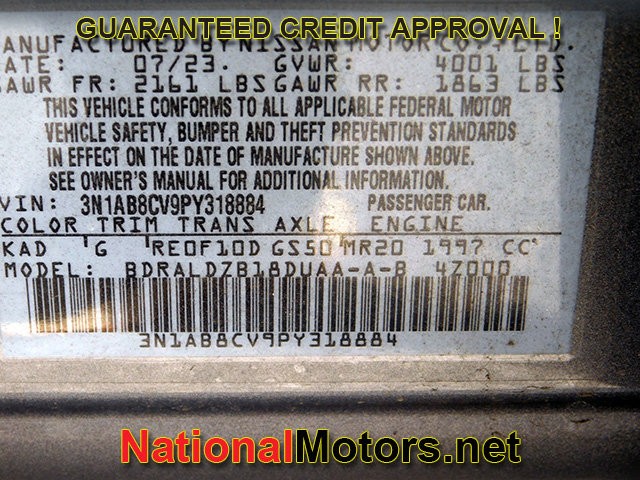 Nissan Sentra Vehicle Full-screen Gallery Image 22