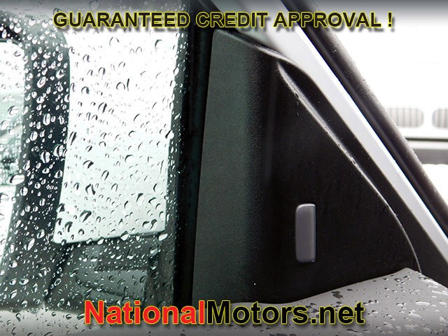 Nissan Sentra Vehicle Full-screen Gallery Image 20