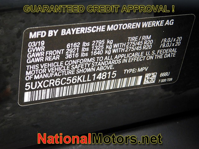 BMW X5 Vehicle Full-screen Gallery Image 25