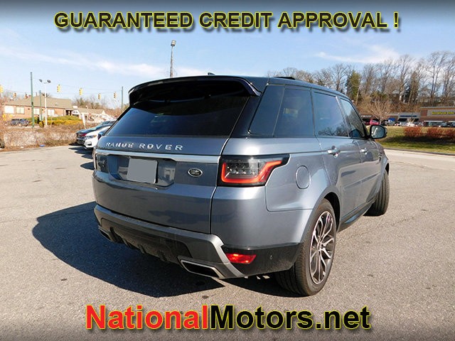 Land Rover Range Rover Sport Vehicle Full-screen Gallery Image 05