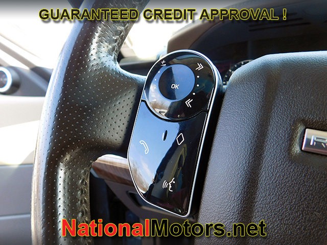 Land Rover Range Rover Sport Vehicle Full-screen Gallery Image 21