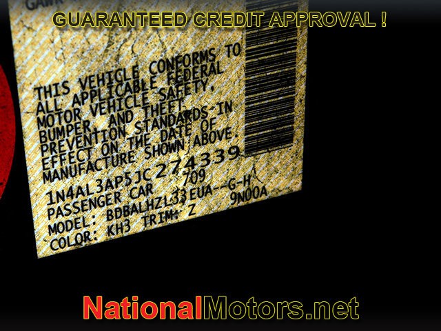 Nissan Altima Vehicle Full-screen Gallery Image 22