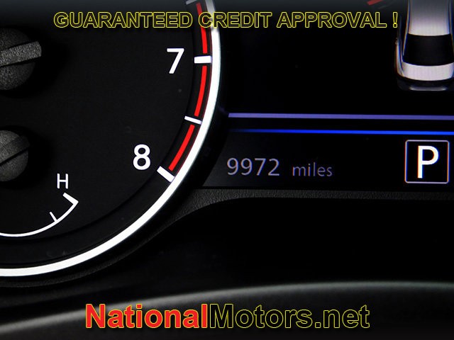 Nissan Sentra Vehicle Full-screen Gallery Image 22