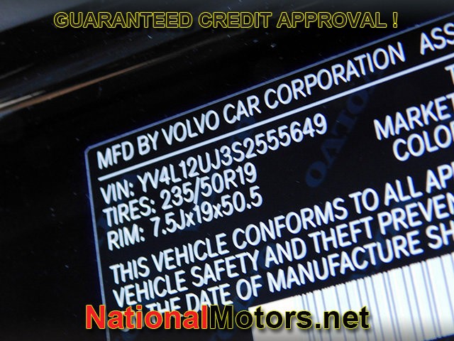 Volvo XC40 Vehicle Full-screen Gallery Image 22