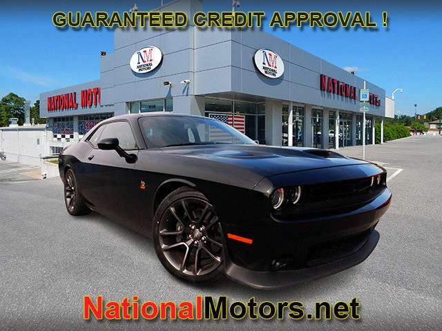 more details - dodge challenger