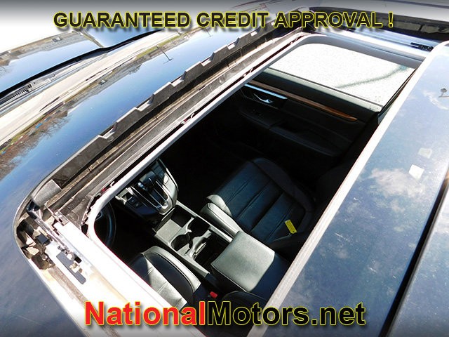 Honda CR-V Vehicle Full-screen Gallery Image 09