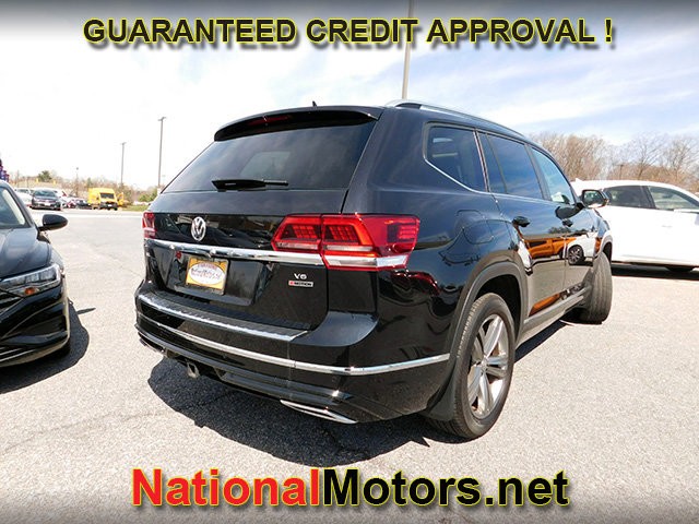 Volkswagen Atlas Vehicle Full-screen Gallery Image 05