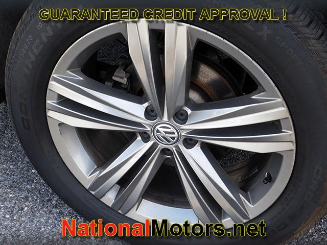 Volkswagen Atlas Vehicle Full-screen Gallery Image 11