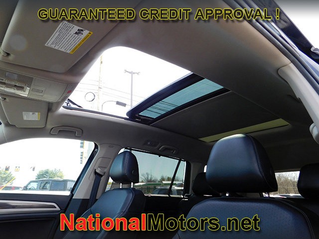 Volkswagen Atlas Vehicle Full-screen Gallery Image 21