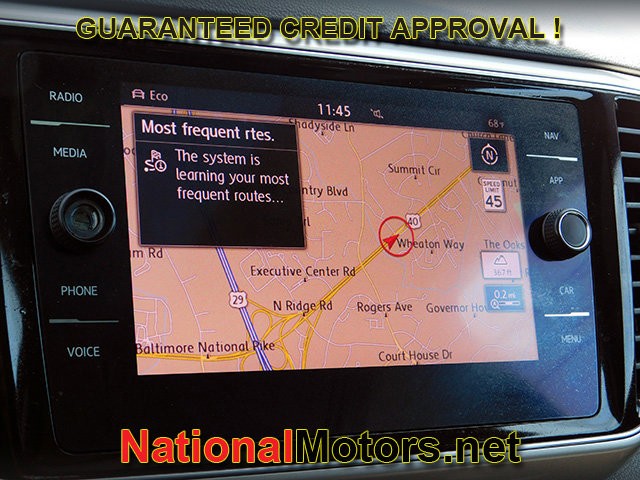 Volkswagen Atlas Vehicle Full-screen Gallery Image 22