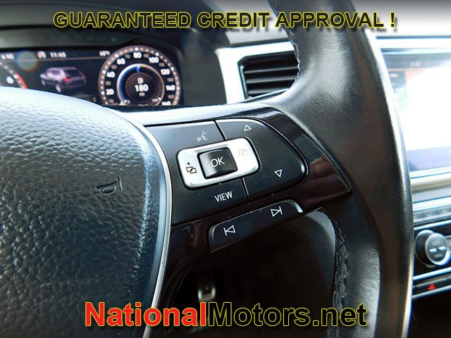 Volkswagen Atlas Vehicle Full-screen Gallery Image 27