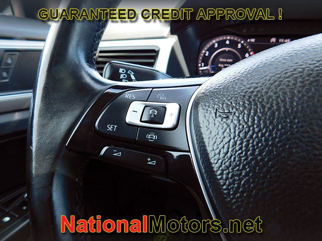 Volkswagen Atlas Vehicle Full-screen Gallery Image 28