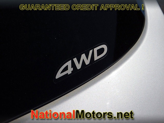 Mitsubishi Outlander Sport Vehicle Full-screen Gallery Image 06