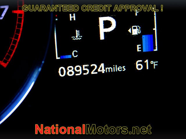 Mitsubishi Outlander Sport Vehicle Full-screen Gallery Image 21