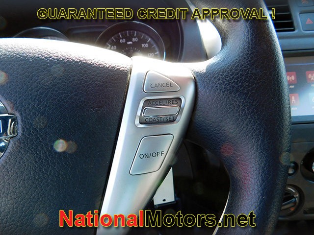 Nissan Versa Sedan Vehicle Full-screen Gallery Image 16