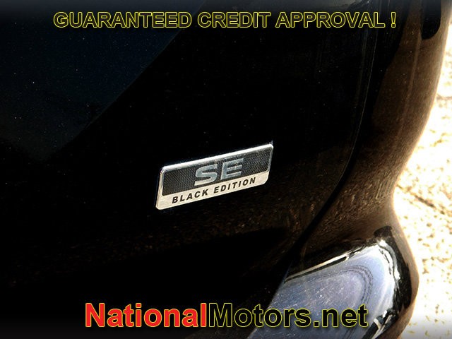 Mitsubishi Outlander Vehicle Full-screen Gallery Image 05