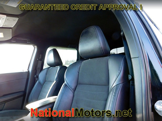 Mitsubishi Outlander Vehicle Full-screen Gallery Image 14