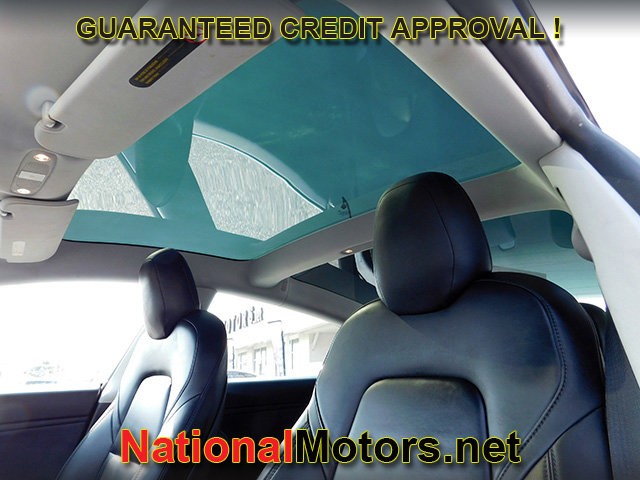 Tesla Model 3 Vehicle Full-screen Gallery Image 64