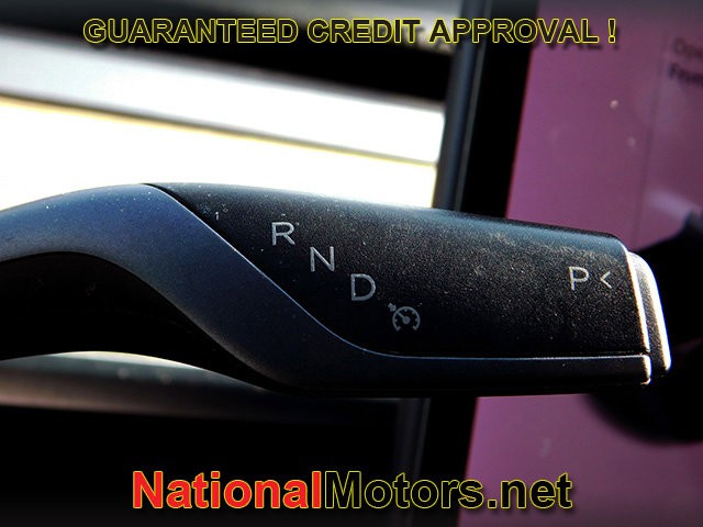 Tesla Model 3 Vehicle Full-screen Gallery Image 68