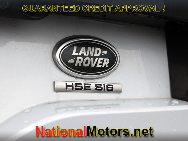 Land Rover Discovery Vehicle Full-screen Gallery Image 06