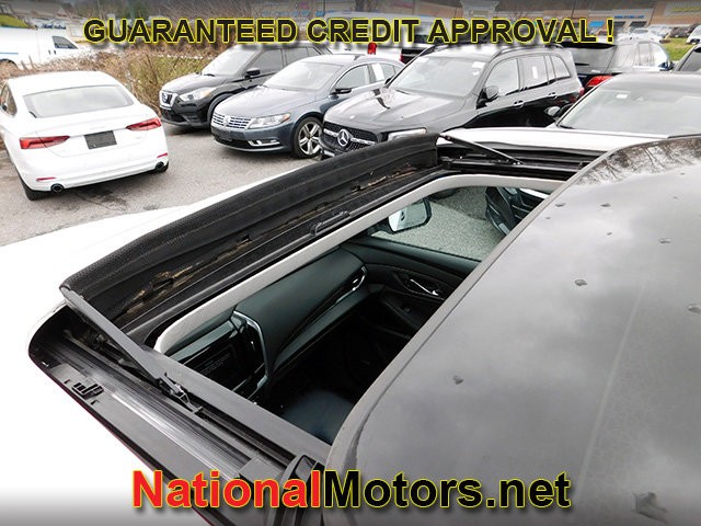 Chevrolet Traverse Vehicle Full-screen Gallery Image 13