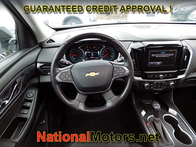 Chevrolet Traverse Vehicle Full-screen Gallery Image 14