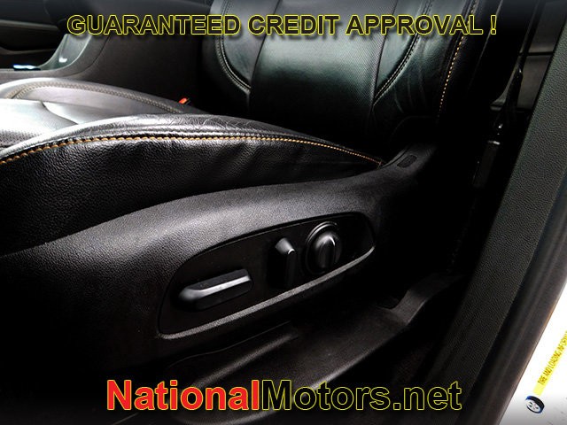 Chevrolet Traverse Vehicle Full-screen Gallery Image 16