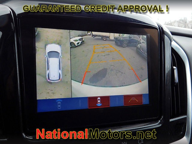 Chevrolet Traverse Vehicle Full-screen Gallery Image 19