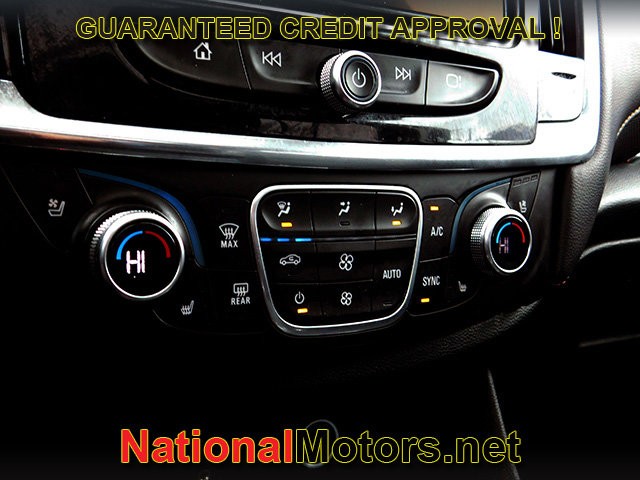 Chevrolet Traverse Vehicle Full-screen Gallery Image 20