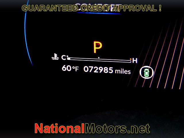 Acura MDX Vehicle Full-screen Gallery Image 23