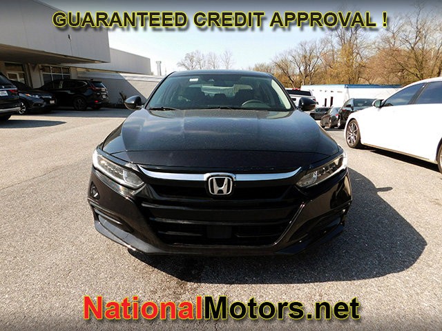 Honda Accord Sedan Vehicle Full-screen Gallery Image 02