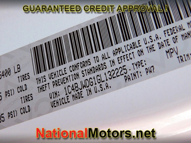 Jeep Wrangler Unlimited Vehicle Full-screen Gallery Image 18