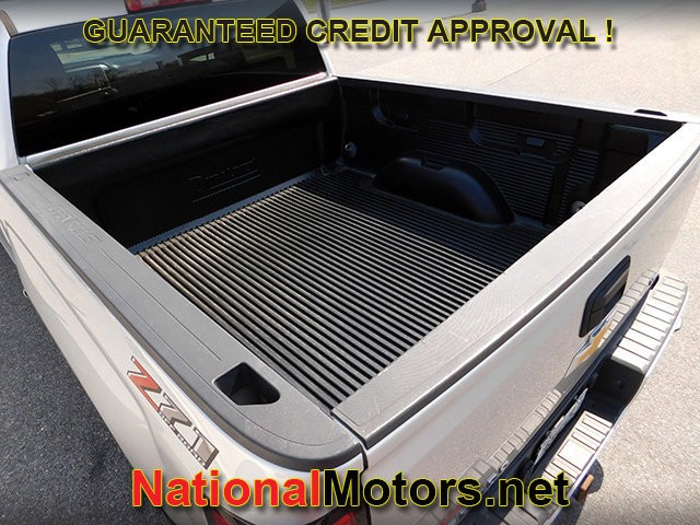 Chevrolet Silverado 1500 Vehicle Full-screen Gallery Image 06
