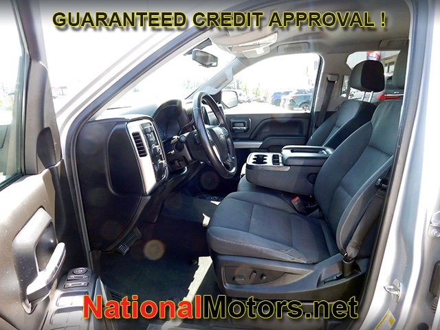 Chevrolet Silverado 1500 Vehicle Full-screen Gallery Image 13