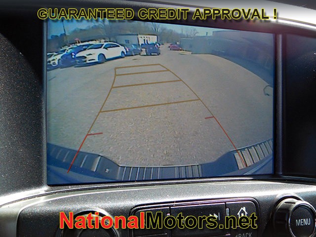 Chevrolet Silverado 1500 Vehicle Full-screen Gallery Image 17