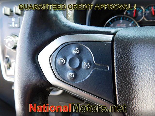 Chevrolet Silverado 1500 Vehicle Full-screen Gallery Image 20