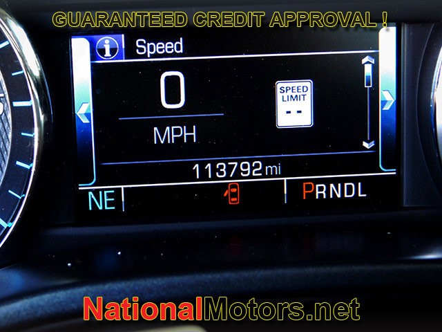 Chevrolet Silverado 1500 Vehicle Full-screen Gallery Image 21