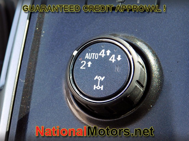 Chevrolet Silverado 1500 Vehicle Full-screen Gallery Image 23