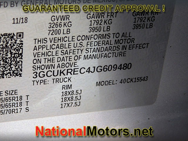 Chevrolet Silverado 1500 Vehicle Full-screen Gallery Image 24