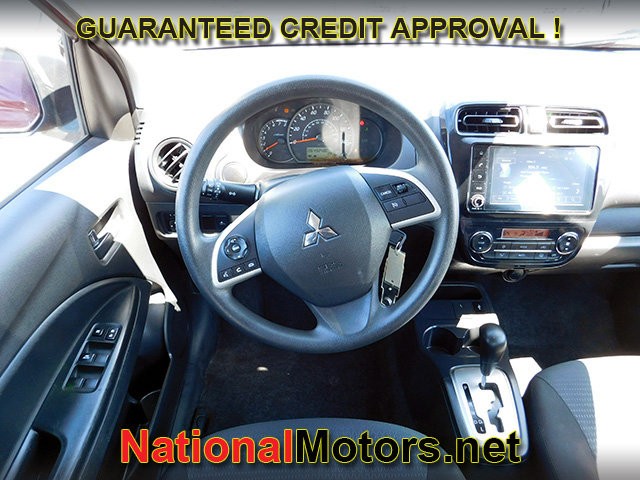 Mitsubishi Mirage G4 Vehicle Full-screen Gallery Image 08