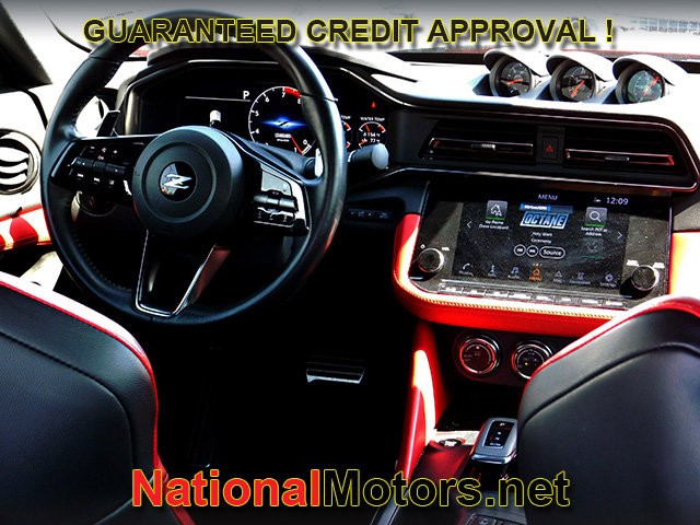 Nissan Z Vehicle Full-screen Gallery Image 07